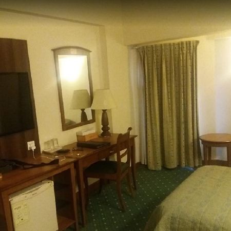 Embassy Inn, Καράτσι Εξωτερικό φωτογραφία
